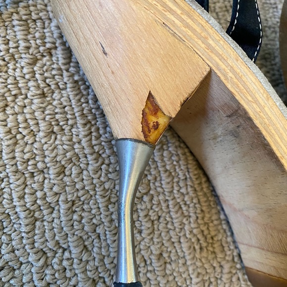 Size 10 Prada leather , wood , metal heel , high heels - Picture 8 of 11